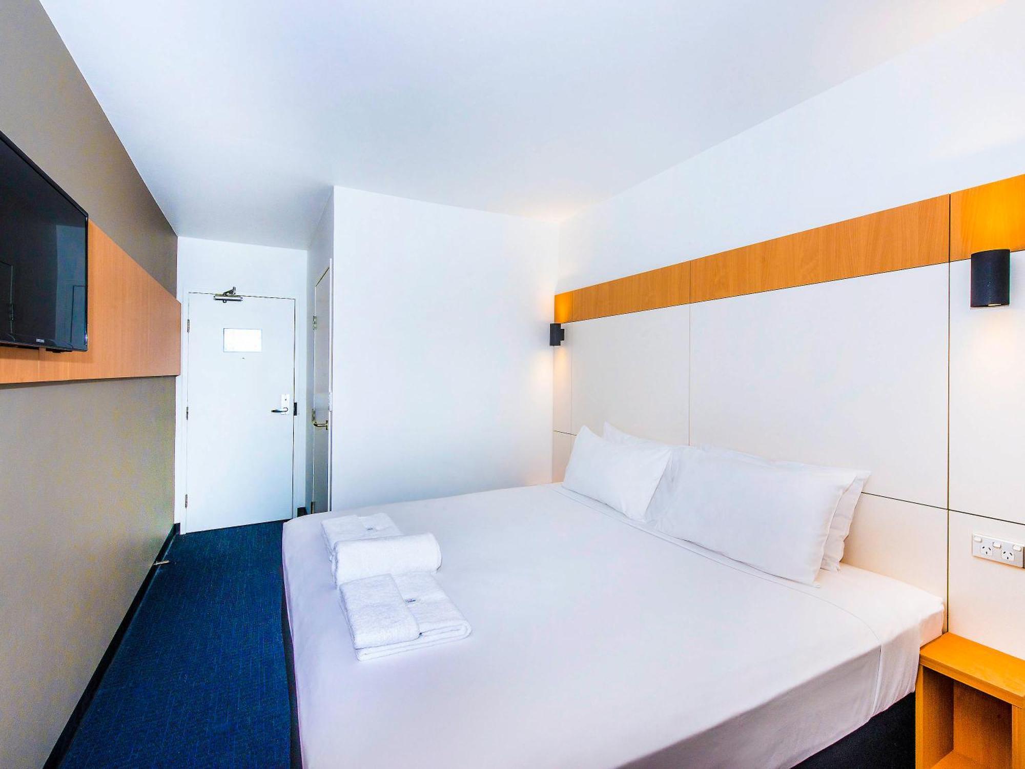 ibis Budget - Casula Liverpool Buitenkant foto
