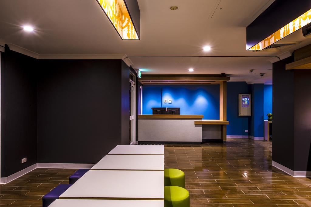ibis Budget - Casula Liverpool Buitenkant foto