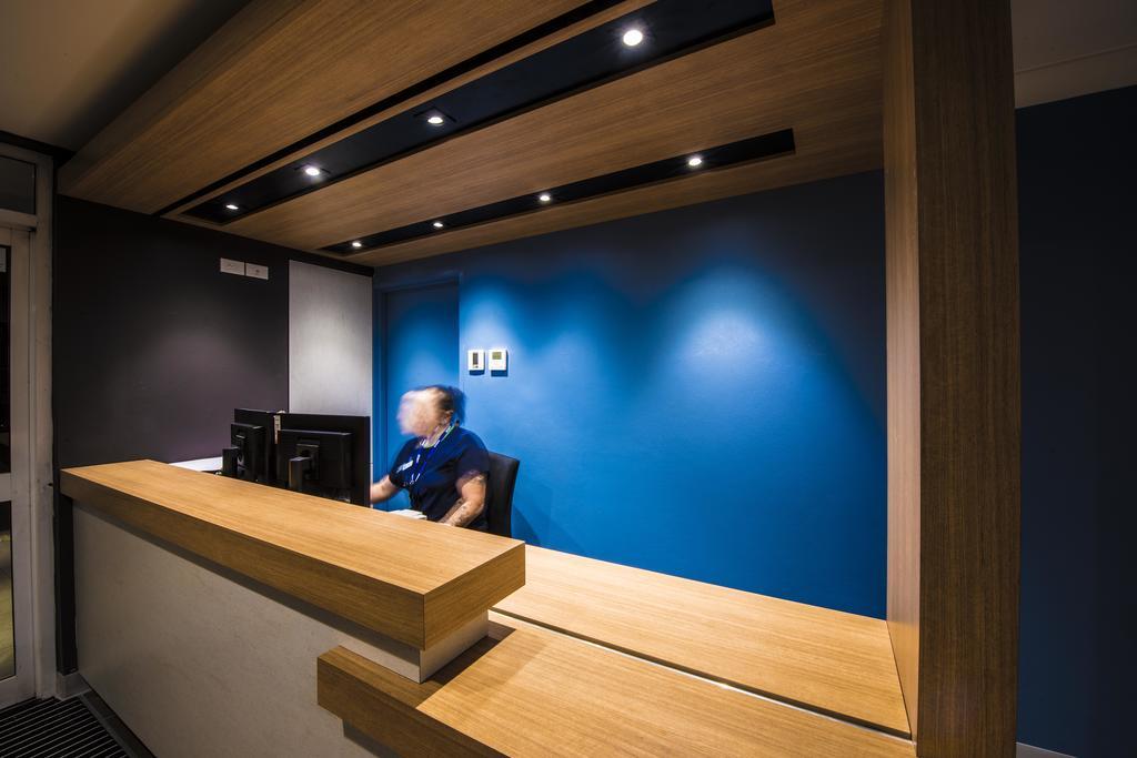 ibis Budget - Casula Liverpool Buitenkant foto