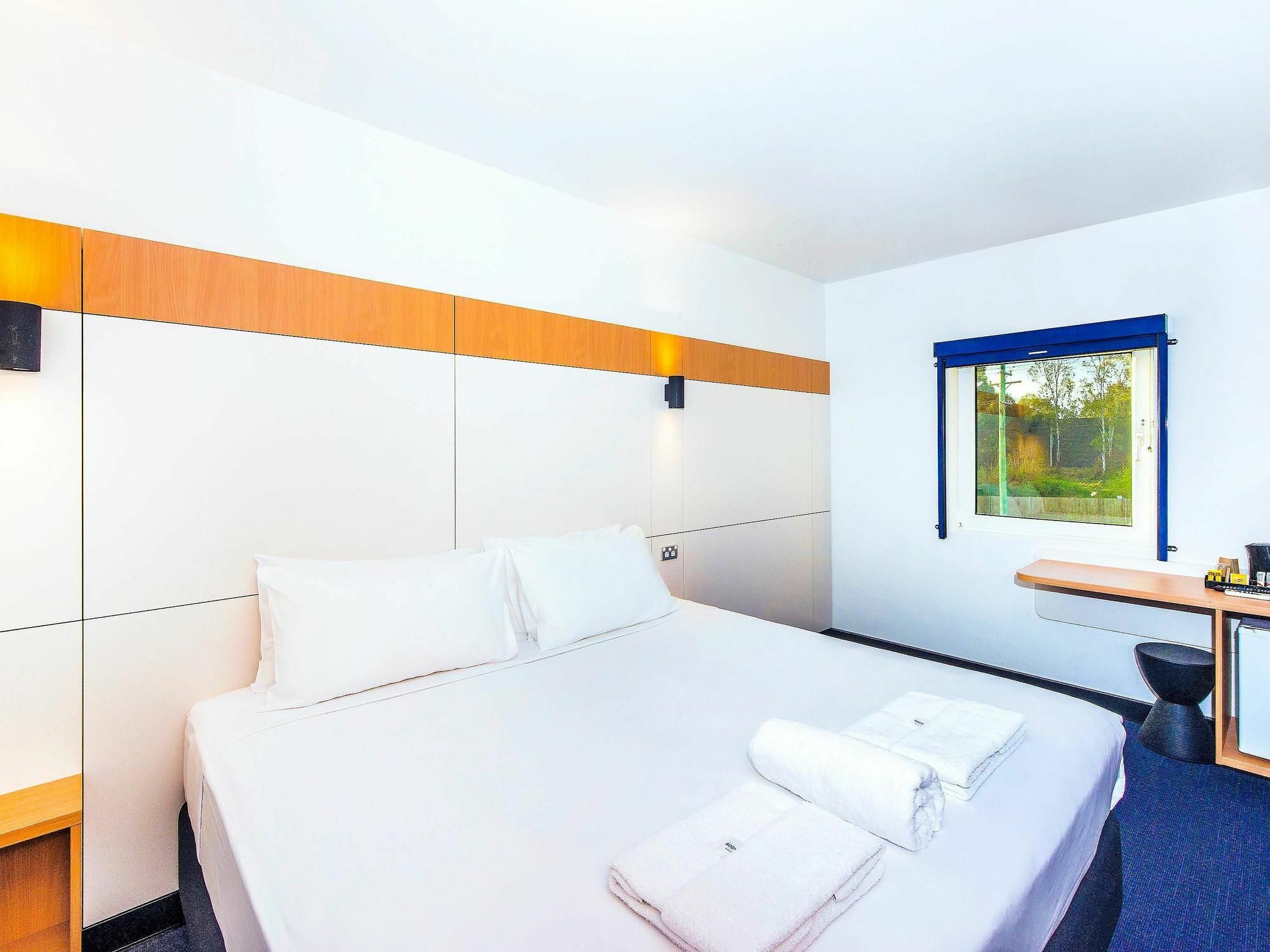 ibis Budget - Casula Liverpool Buitenkant foto